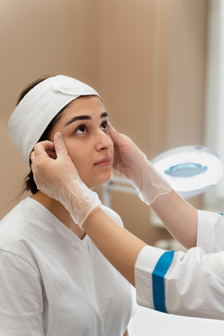 Microneedling Hover